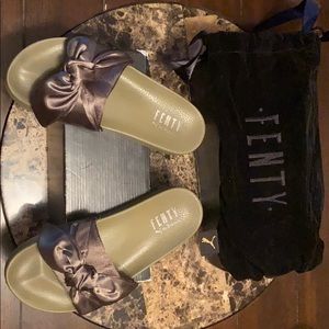 FENTY PUMA SLIDES